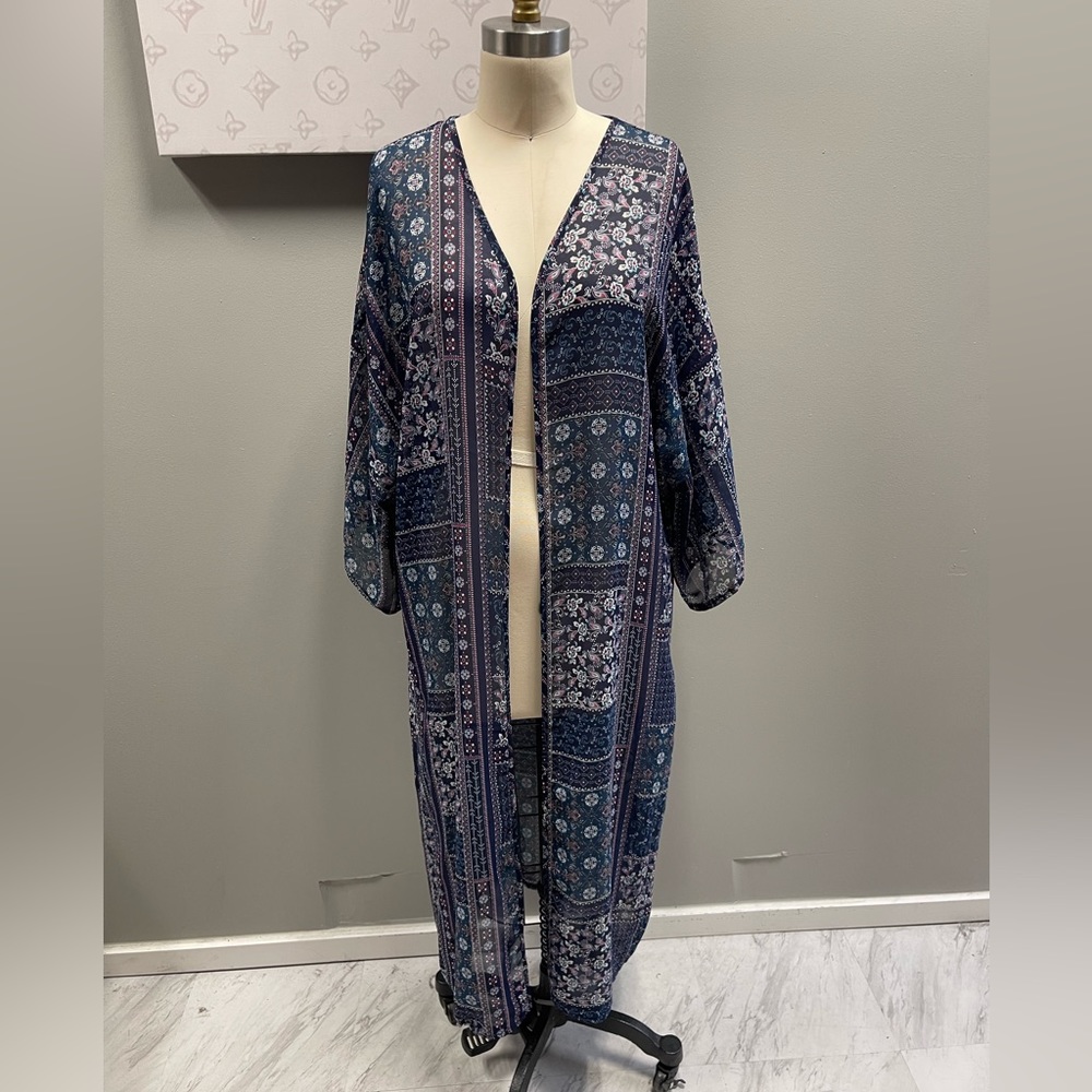 Red London- patterned blue cardigan M e96-11